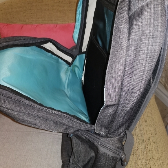 Reebok Backpack - Picture 4 of 5